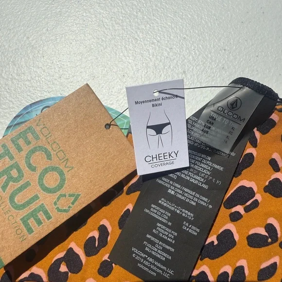 Volcom Wild Pattern Bikini Bottom - Picture 4 of 6